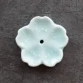 Keramischer Kirschbluete Raeucherstaebchenhalter, hellblaue Blumen Duftstab Basis für Deko. - Hellblau