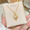 Gold geometric zircon necklace, trendy stylish clavicle chain for women and girls daily wear. - Gold