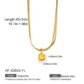 Détail en gros plan du collier chaîne serpent double doré avec pendentif en zircon jaune. - 40+5cm / Zirconia Rond Jaune (Double Couche)