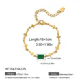 Pulsera de dije de cruz de acero inoxidable bañado en oro de 18K con piedra verde y extensión. - Chapado en oro 18K / Estilo Verde (HF-S4319-GN)