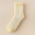 Thick yellow white plaid fuzzy socks, cozy winter coral fleece floor socks for women variant - One Size / Yellow