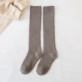 Braune Kniestrümpfe, dicke Strick Winter Variante, gemütliche Baumwoll Waden Socken. - Einheitsgröße / 10 Dunkelkhaki