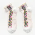 Cute vintage lace floral short socks for women, stylish summer comfortable ankle socks. - One Size / Beige White