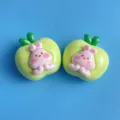 Suesse Harz Apfel Hase Charms DIY Handwerk Zubehoer fuer Handyhuetchen Haarklammer Anhaenger - Apfel-Hase