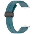 Cinturino di ricambio in silicone con chiusura magnetica pieghevole, 22mm vista dettaglio. - Connettore argento + cinturino / Verde Prato
