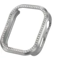 Nahaufnahme Detail des silbernen Strass Smartwatch Schutzhülle Glitzer Lünette Accessoire - Silber