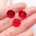 Perles de fleurs en verre rouge translucide vintage accessoires bijoux DIY pour pinces. - Capsule et Graine de Lotus / Lot de 1 Pièce (10x7mm) / Rouge