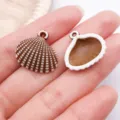 Ακρυλικά λευκά και καφέ κοχύλια μενταγιόν charms για DIY χειροποίητα κοσμήματα σκουλαρίκια. - 1 τεμάχιο Καφέ ακρυλικό μενταγιόν κοχύλι 19x19 mm