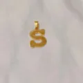Gold letter S pendant necklace variant, stylish titanium steel clavicle chain jewelry accessory. - Alphabet S Pendant (DX611) / Gold
