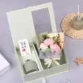 Set regalo per aromaterapia festa della mamma con bouquet di fiori finti e diffusore. - Modello gardenia verde e garofano (con borsa regalo)