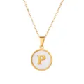 Collier lettre P en acier titane doré avec pendentif rond blanc, bijoux de mode élégants. - Lettre P