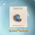 Jolie broche en émail de fille anime badge en alliage avec carte pour vêtements sacs à dos - Avec Emballage Carton (YH1066#)