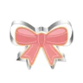 Dettaglio tagliabiscotti fiocco in acciaio inox, finitura smaltata rosa, accessorio dolce. - Fiocco