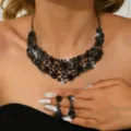Set collana e orecchini con strass neri gotici, gioielli in cristallo eleganti. - Stile (MS300-6)
