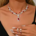 Elegante set collana e orecchini in cristallo rosso, strass brillanti per feste di nozze banchetti. - Set Due Pezzi Ciondolo Marchesa (80860803)