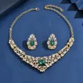 Crystal necklace earrings set vintage green rhinestone bridal jewelry detail close-up - Earrings And Necklace Two-Piece Set (MS298-3) / Green Style