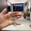 Χαριτωμένο μεταλλικό μπρελόκ κουτάβι με κρεμαστό καρδιά, κομψό αξεσουάρ για τσάντα. - Μαλτέζ Με Καρδιά Και Κουδουνάκι