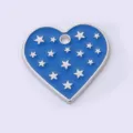 Hondennamplaatje van aluminiumlegering in hartvorm met zilveren sterren als huisdierhanger. - Blauw hart