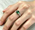 Retro Luxus grüner Stein Ring für Damen, verstellbarer silberner Zirkonia Ring. - Grüne Strassperlen / Silber