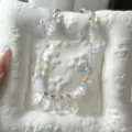 Handgemachte eisblaue Chalcedon und gelbe Kristall Perlen Schlüsselbein Halskette mit Tropfen. - Gletscher Wassertropfen Kristall Choker