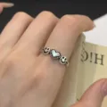 Anillo abierto de plata con cara sonriente y corazón para un estilo diario elegante. - Anillos de cobre - 4