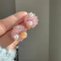 Pendientes de cuentas rosadas hechos a mano con perla central brillante, joyería elegante para mujer. - Rosa