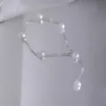 Collier de perles multicouche, fine chaîne délicate argentée, style minimaliste élégant. - Bracelet gypsophile à une rangée