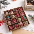 Bolas de Navidad a cuadros en caja, set de adornos para árbol y decoración en el hogar. - 6cm