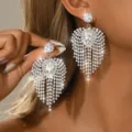 Orecchini lunghi con frange a cuore in strass brillanti, gioielli per orecchie di cristallo lusso. - Stile Nappa Cuore Pavé (MS440-1)