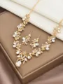 Elegantes goldfarbenes Kristall Blatt Halsketten Ohrringe Set fur Damen Schmuck. - 2-teiliges Set / Gold