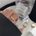 Set di anelli con fiocco dorato, anelli aperti eleganti da donna, gioiello di moda minimalista. - Anelli semplici con fiocco dolce