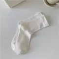 Effen witte katoenen middelhoge sokken, comfortabel los monddesign voor dagelijks casual gebruik. - Eén maat / Kniekousen / Wit
