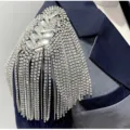 Epaulette de flecos de diamantes de imitacion de lujo broche de cristal accesorios de ropa. - Estilo Plateado (ZT6744)
