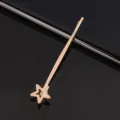 Détail de pince à cheveux étoile dorée, accessoire de coiffure en métal élégant et chic. - Barrette à cheveux en métal étoile unique