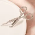 Barrette à cheveux ciseaux en strass exquise, pince en métal argenté quotidien. - S47-2# Pinces à cheveux ciseaux à strass