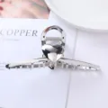 Silver metal hair claw clip with heart design elegant hair accessory for women daily styling. - 6# Silver Heart Ring Glossy Style / Individual Packaging / 11.5cm