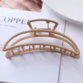 Detailed view of the geometric metal hair claw clip in matte nude finish, sleek modern design. - Semicircle and Trapezoid Metal Claw Clip (57#)