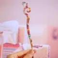 Detailed view of colorful acetate hair stick, stylish marbled hair fork for elegant buns. - Aries / 17.6cm / 6# Floral