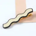 Elegant wavy hair clip with black and white color block design, perfect for daily styling. - Wavy Scalloped Style (15#)