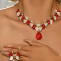 Vintage Rosso Goccia Cristallo Foglia Collana Orecchini Set Elegante Donna Gioielli - Set 2 Pezzi Oro Rosso