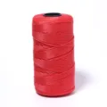 Detailopname van de rode ijszijde haakkoordsrol, ideaal voor DIY handwerk en breiprojecten. - 120 Yards/Rol (1.5mm) / Rood