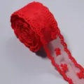 Rotes Polyester Netz besticktes Spitzenband Rolle fuer Geschenke und Kleidung Zubehoer. - 4cm Breite/5 Yards pro Packung / Rot