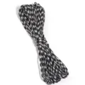 Vue rapprochée détaillée du matériau de corde tressée en polyester moucheté noir et blanc. - Diamètre environ 2mm / Camouflage Zèbre