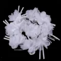Nahaufnahme von weißen Chiffon-Band 3D Blumen, DIY-Haaraccessoires und Textilhandwerksmaterial. - 3D-Blume mit Band / 10er Pack / Weiß