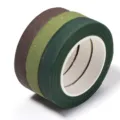 Primer plano de rollos de cinta de enmascarar de colores para ramos y bellas artes. - Ancho Aprox 1.2cm (20Yardas/Rollo 3Rollos/Paquete) / Verde Oscuro Verde Claro Café 1Rollo Cada