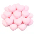 Detailopname van roze hartvormige PVC zachtrubberen DIY accessoires voor telefoonhoesjes en haarspelden. - Hart Patch / 30 Stuks (Ongeveer 17x19mm) / Roze