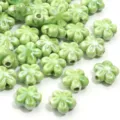 Perline di fiori in ceramica verde chiaro distanziatori fai da te per gioielli - Piccolo Fiore Verde Erba