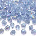 Gefaseerde kristalen druppelkralen close-up detail helderblauwe iriserende glans voor sieraden - Gefacetteerde Aardbei (Horizontaal Gat) / Ca. 6x8mm (30 Stuks/Verpakking) / Lichtblauw nieuw AB