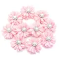 Primer plano de flores de tela rosa con perlas y diamantes de imitación para ropa de bricolaje. - 3cm (ai-10 Piezas/Pack) / Rosa