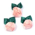 Handgemaakte satijnen rozenknoppen met groene bladeren DIY haarspeld accessoires - 5-6cm / Champagne
